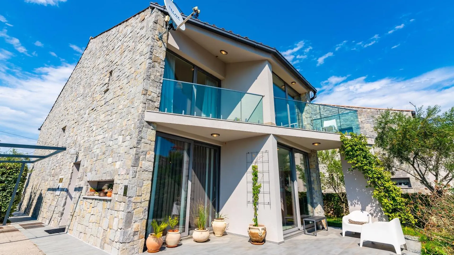 Vacation Home Valsi Vrbnik  Villa Vrbnik (Primorje-Gorski Kotar)