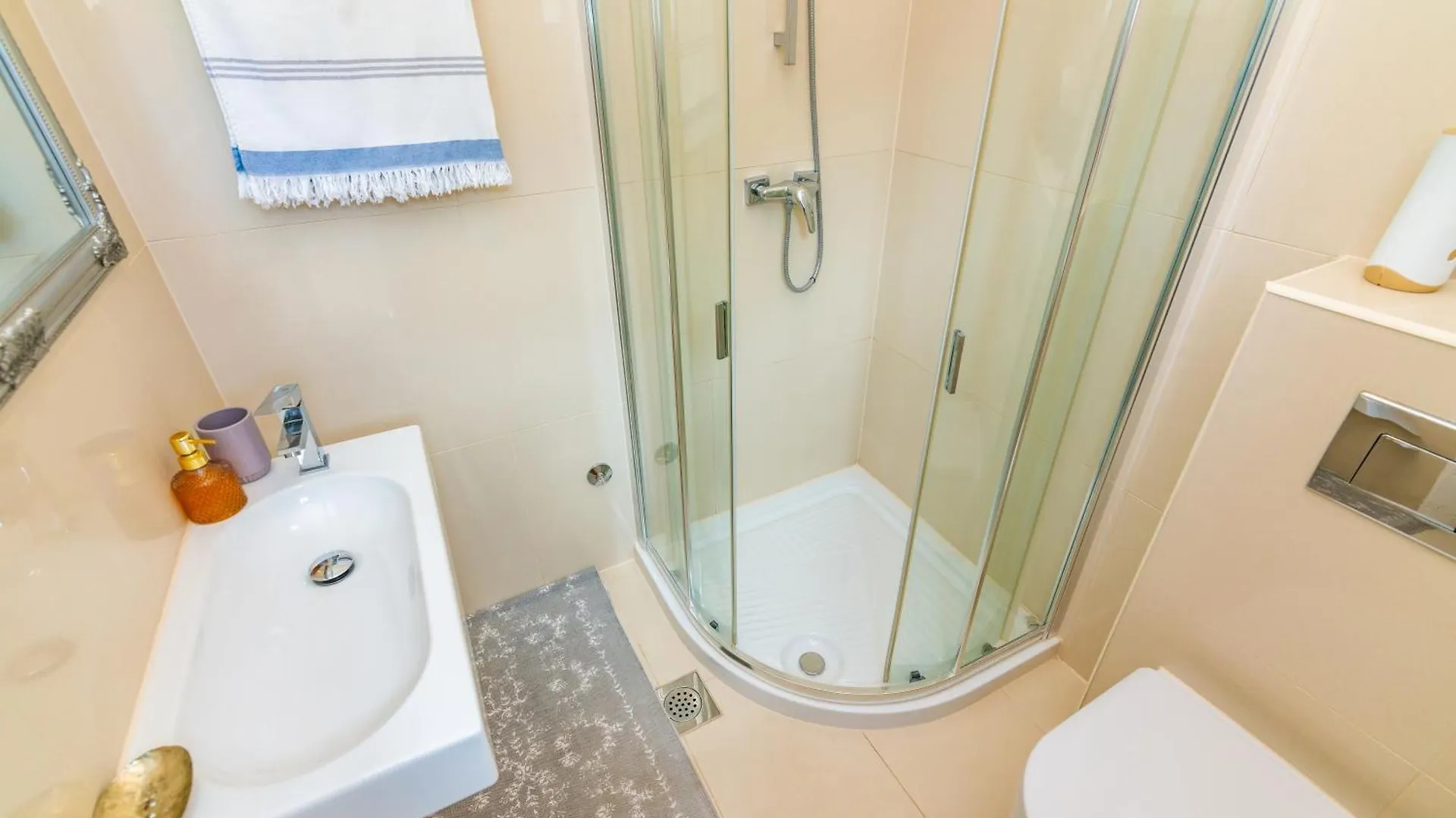 Vacation Home Valsi Vrbnik  Villa